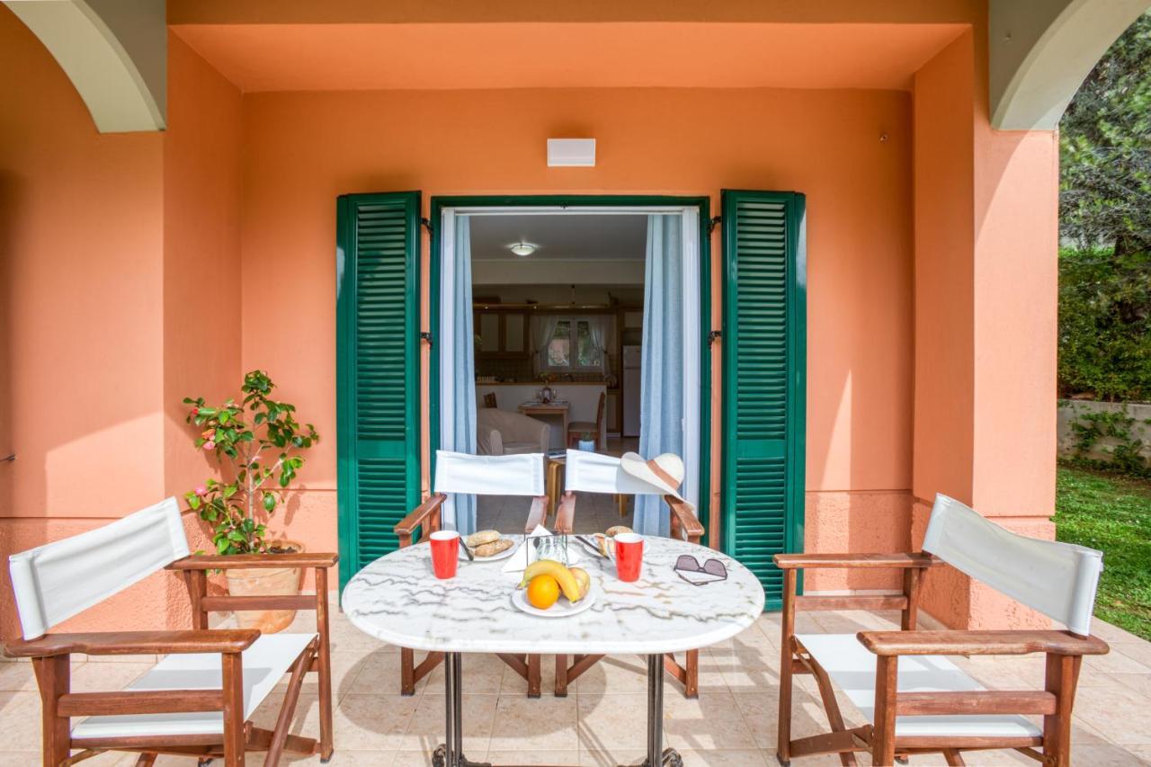 Dimeli Junior Apartment At The Beach Barbati Exterior photo